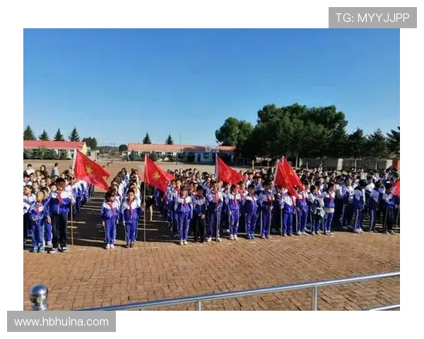 足球明星暖心行动感动中国球迷 展现人文关怀与无私奉献精神 足球明星暖心行动感动中国球迷 展现人文关怀与无私奉献精神